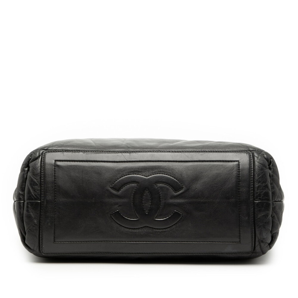 CHANEL Black Leather Tote Bag - Picture 3 of 6